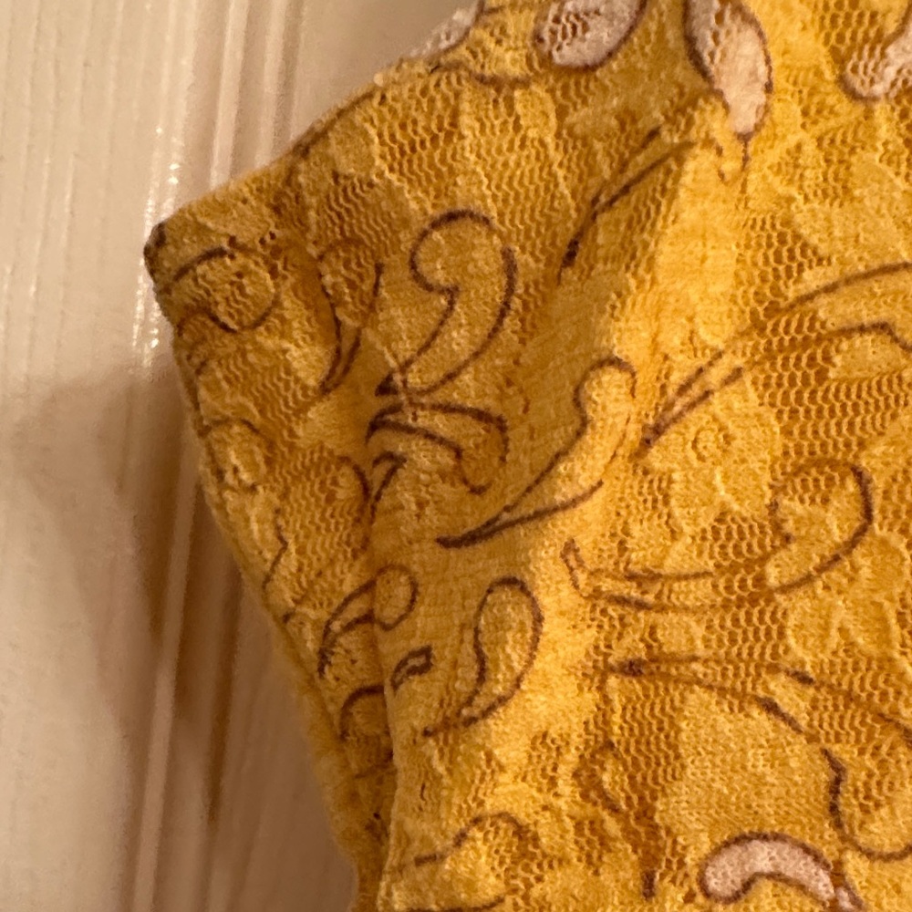 INC International Concepts Yellow Sleeveless Floral Lace Overlay Women Top - Picture 11 of 15